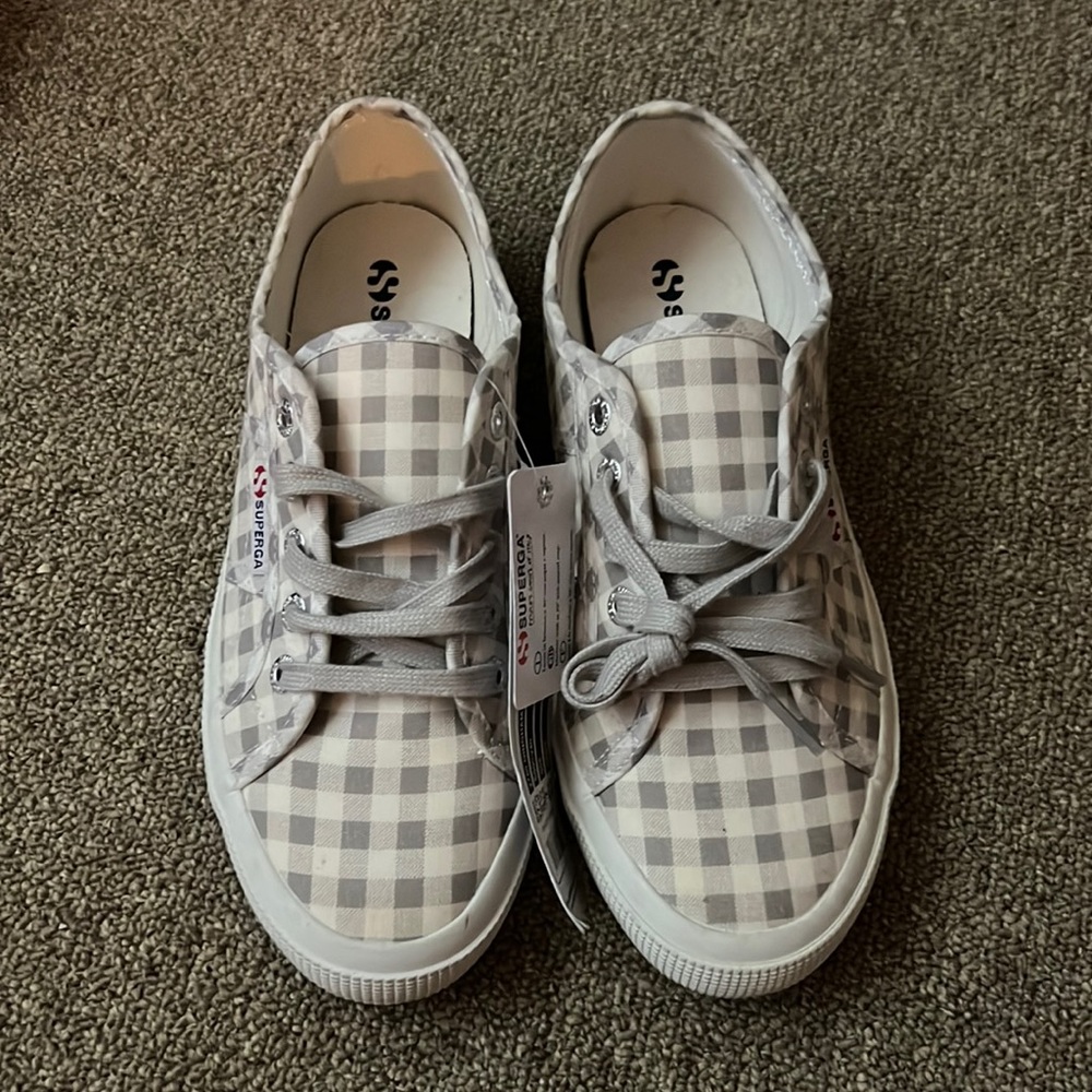 NEW woman’s superga sneakers.